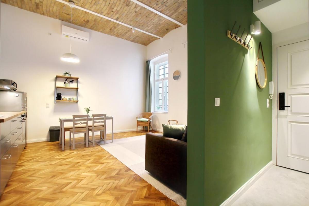 Apartment Modern W Free Parking, Projector,netflix Budapest